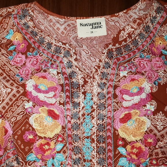Savanna Jane Embroidered Tunic SZ 2X - Picture 3 of 4